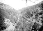 1 vue Torrent du Rif-Lauzon, berges en 1898