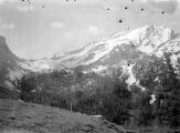 1 vue Vues prises pour l'étude du chemin de Val-Haute. Glacier rocheux sous le col de Val Haute. Tête de Gaulent à gauche