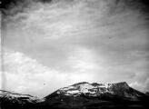 1 vue  - Nuages - 12 Avril 1933 - 14 heures. Vue sur le Col de Gleize et Pic de Gleize (ouvre la visionneuse)