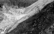1 vue  - Torrent de Saint-Pancrace, barrages n° 2 et 2 bis - vue prise d\'aval rive gauche - 1er Mai 1952 (ouvre la visionneuse)