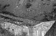 1 vue  - Torrent de Saint-Pancrace, barrage n° 2 bis atterri par la crue du 27 Juin 1952 (ouvre la visionneuse)