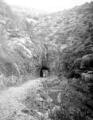 1 vue  - Torrent du Riou, gorges et tunnel d\'accès à Jubéo. (ouvre la visionneuse)