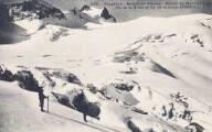 1 vue  - Glacier du Mont de Lans. Pic de la Grave et col de la Lauze (3453 m)ER, Grenoble (ouvre la visionneuse)