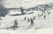 1 vue Exercices de skis par le 157e. Une descenteRichaud edt, Barcelonnette