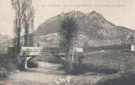 1 vue  - Pont du Fourier près de SigottierEd. Auguste Gros, libraire à Serres (ouvre la visionneuse)