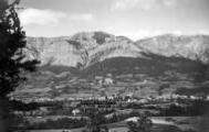 1 vue  - Vue générale et la montagne de Montet (ouvre la visionneuse)