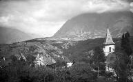 1 vue  - Vue du village de Lacou et ChaillolAndreis (Gap) (ouvre la visionneuse)