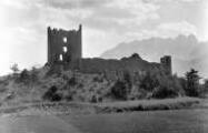 1 vue  - Les ruines du château de Saint-FirminAndreis (Gap) (ouvre la visionneuse)
