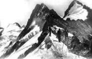 1 vue  - Col du Gioberney avec glacier de la Pilatte. Les Bans. Le pic des AupillousAndreis (Gap) (ouvre la visionneuse)
