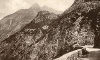 1 vue  - Les gorges du Guil - Vue panoramique de la route dans les gorges du GuilAndreis (Gap) (ouvre la visionneuse)
