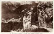 1 vue  - Environs de Laragne - Les gorges de la MéougeJ. Colomb (Gap) (ouvre la visionneuse)